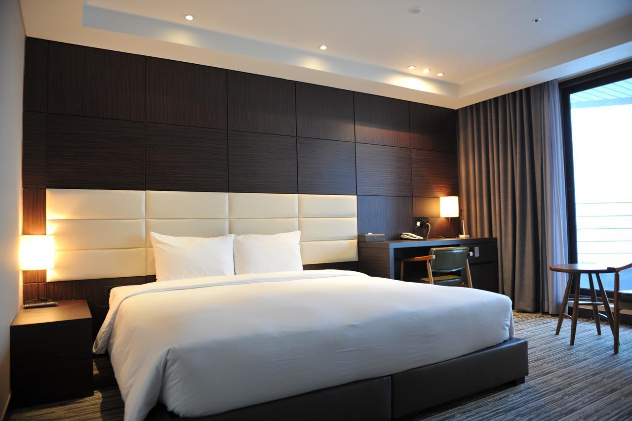 Hotel Abest Premium Incheon Airport Bagian luar foto